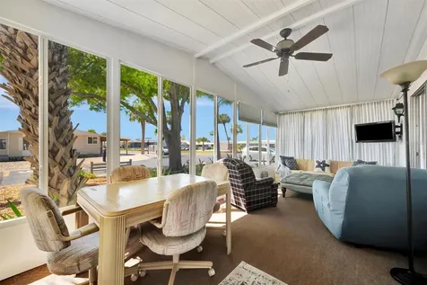 123 S Saint Thomas Circle Apollo Beach FL 33572