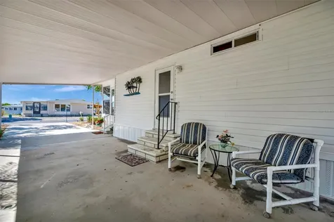 123 S Saint Thomas Circle Apollo Beach FL 33572