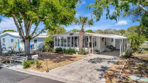 123 S Saint Thomas Circle Apollo Beach FL 33572