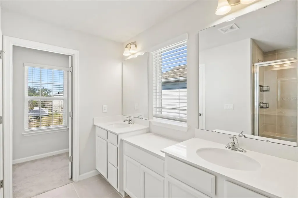5429 Spanish Moss Cove Bradenton FL 34203