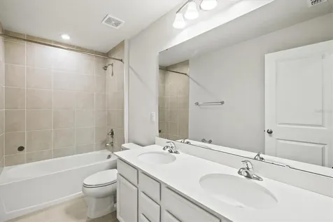 5429 Spanish Moss Cove Bradenton FL 34203
