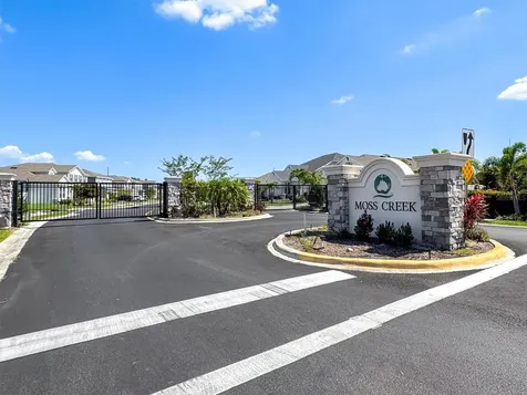 5429 Spanish Moss Cove Bradenton FL 34203