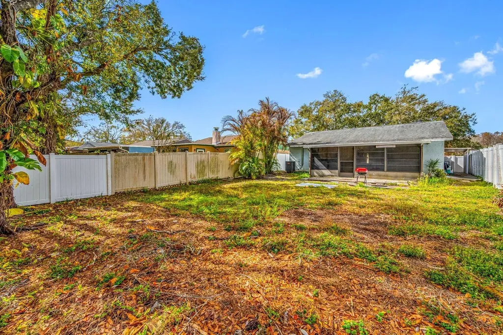 12413 Hidden Brook Drive Tampa FL 33624