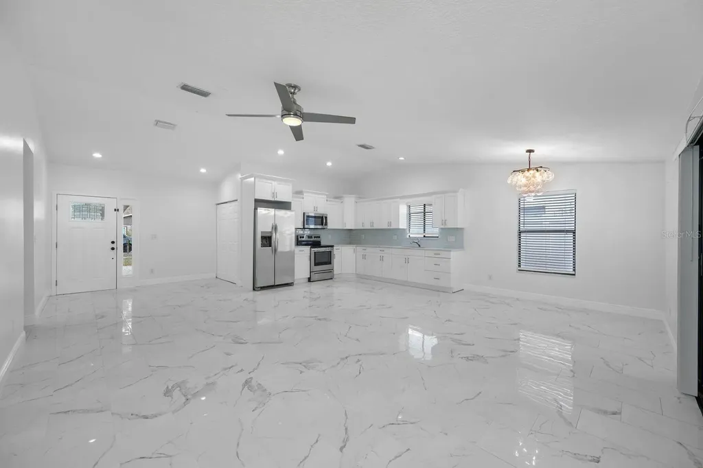 12413 Hidden Brook Drive Tampa FL 33624