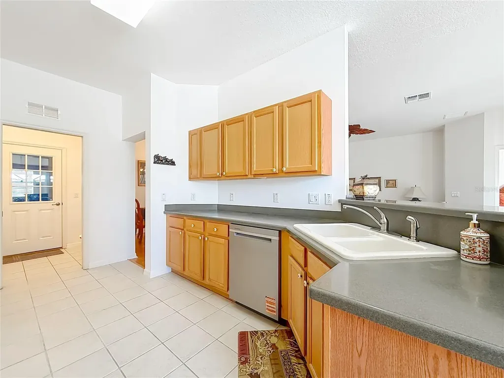9746 SW 89th Loop Ocala FL 34481