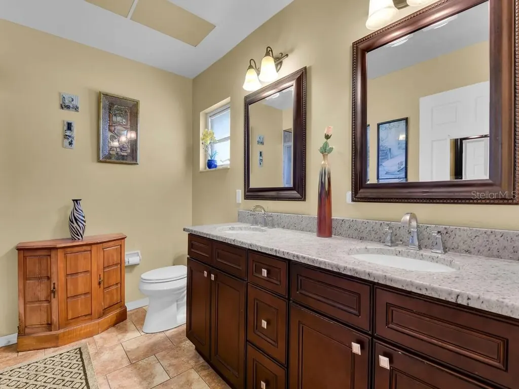 1433 SE 13th Terrace Cape Coral FL 33990