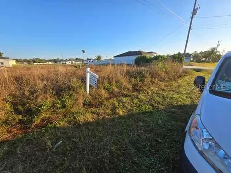 3813 5th Street SW Lehigh Acres FL 33976