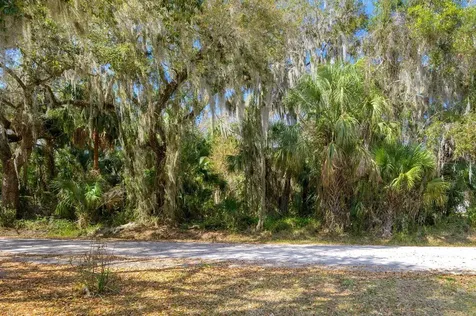 0 W Beach Parkway Lake Wales FL 33898