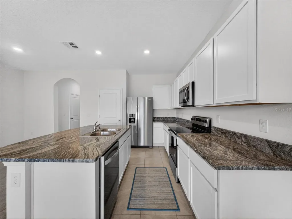 5214 Dragonfly Drive Wildwood FL 34785