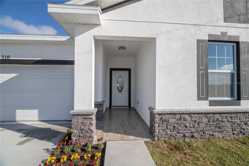 310 Gibson Avenue Lake Wales FL 33853