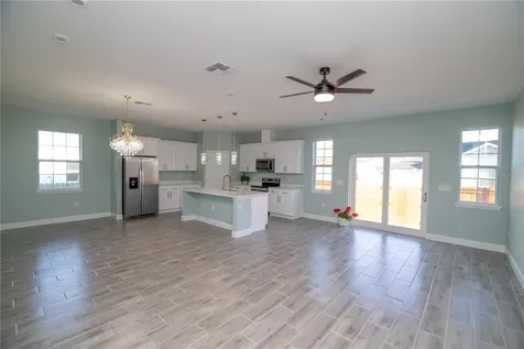 310 Gibson Avenue Lake Wales FL 33853