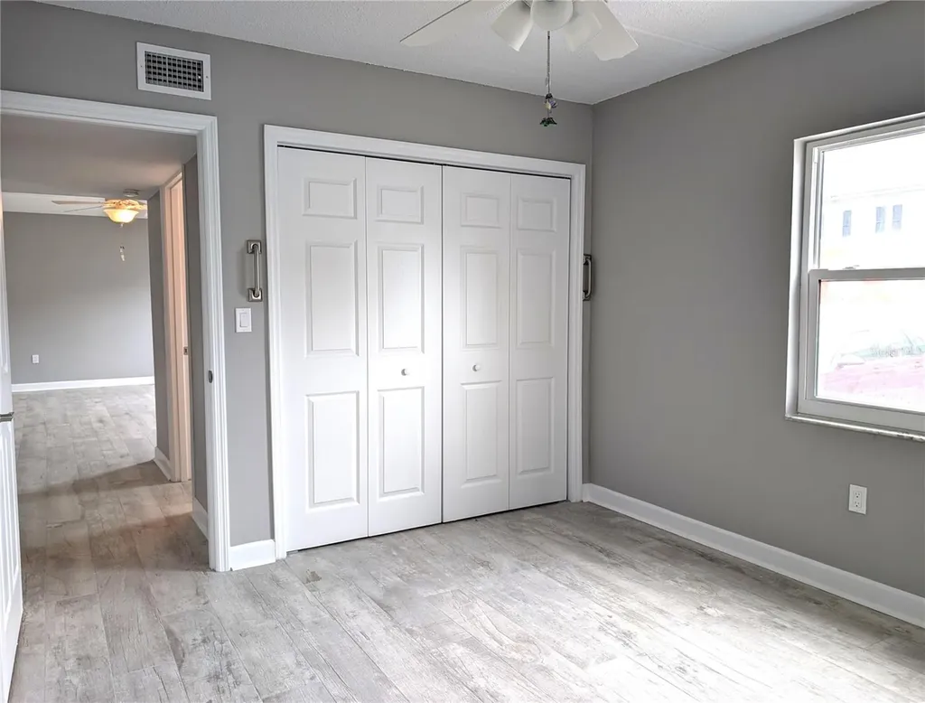 6990 Place De La Paix South Pasadena FL 33707