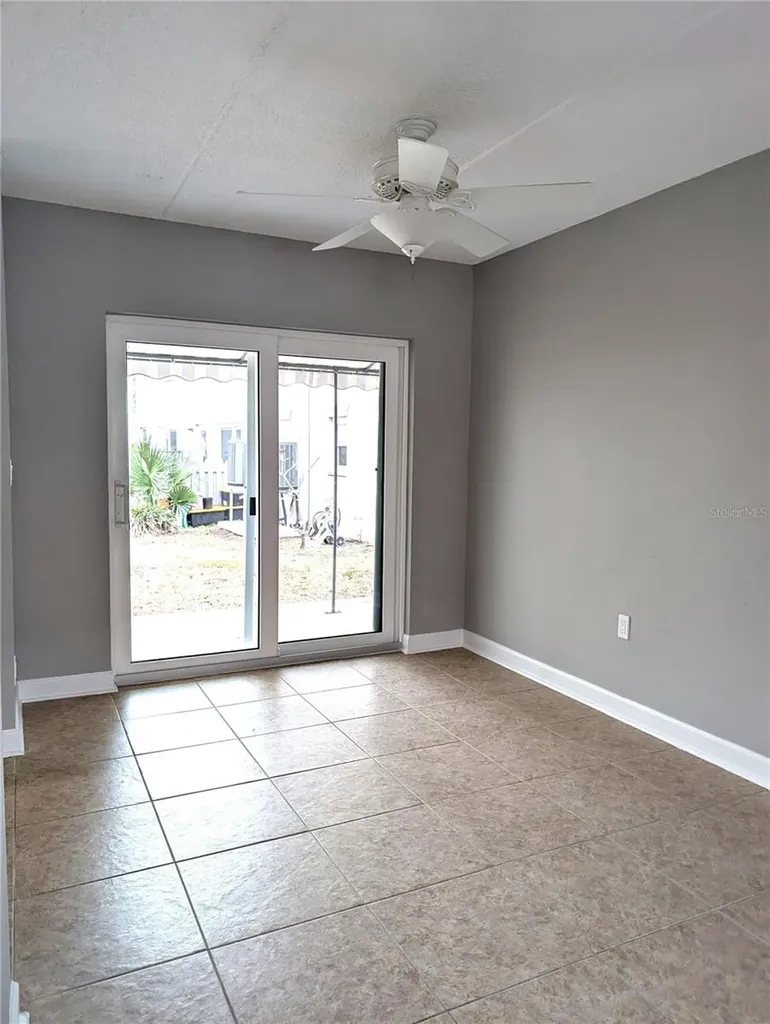 6990 Place De La Paix South Pasadena FL 33707