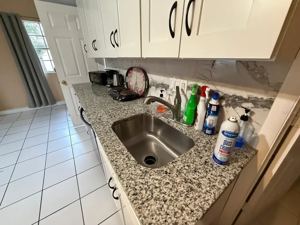 7326 Lake Floy Circle Orlando FL 32819