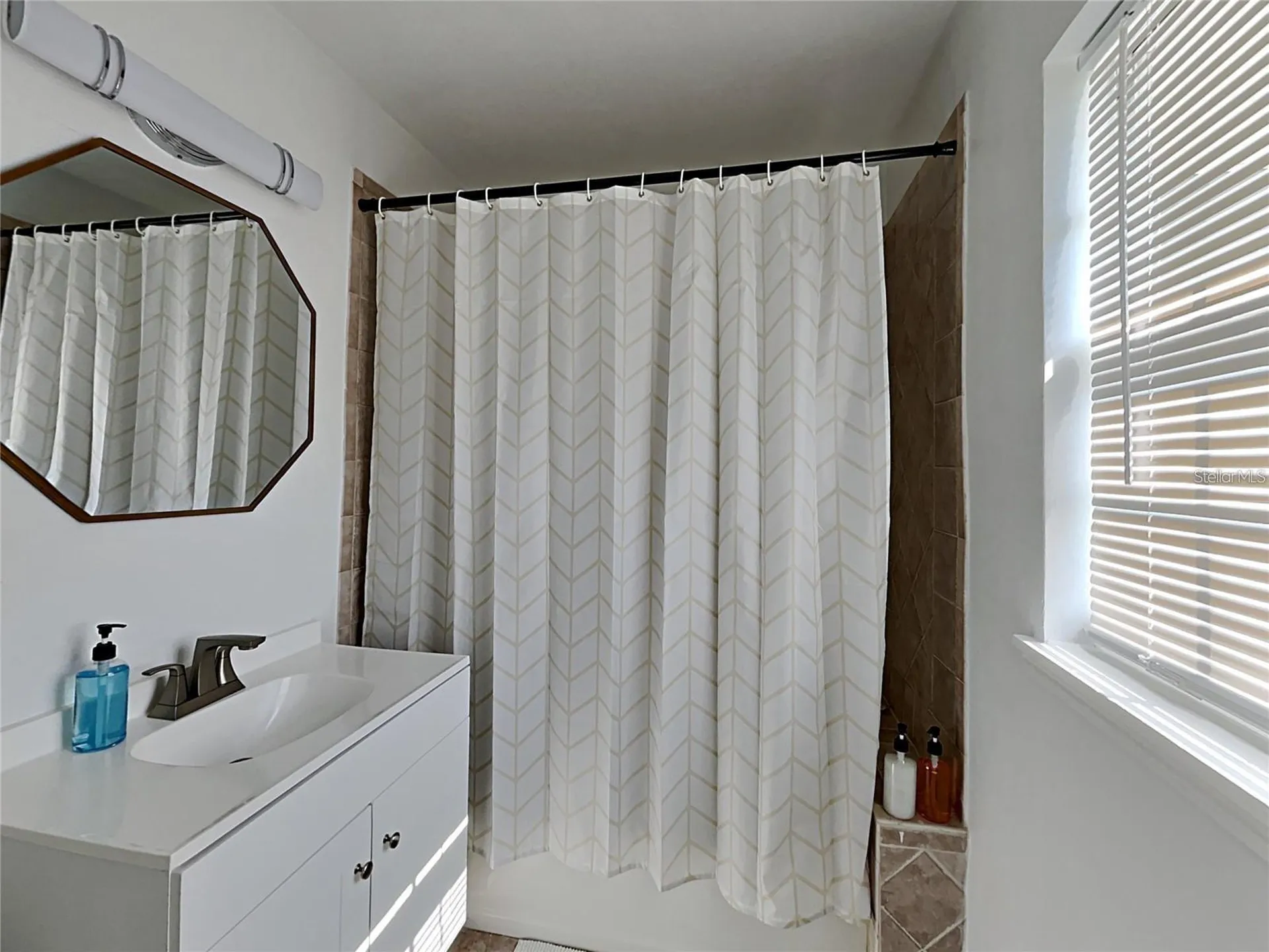 7326 Lake Floy Circle Orlando FL 32819