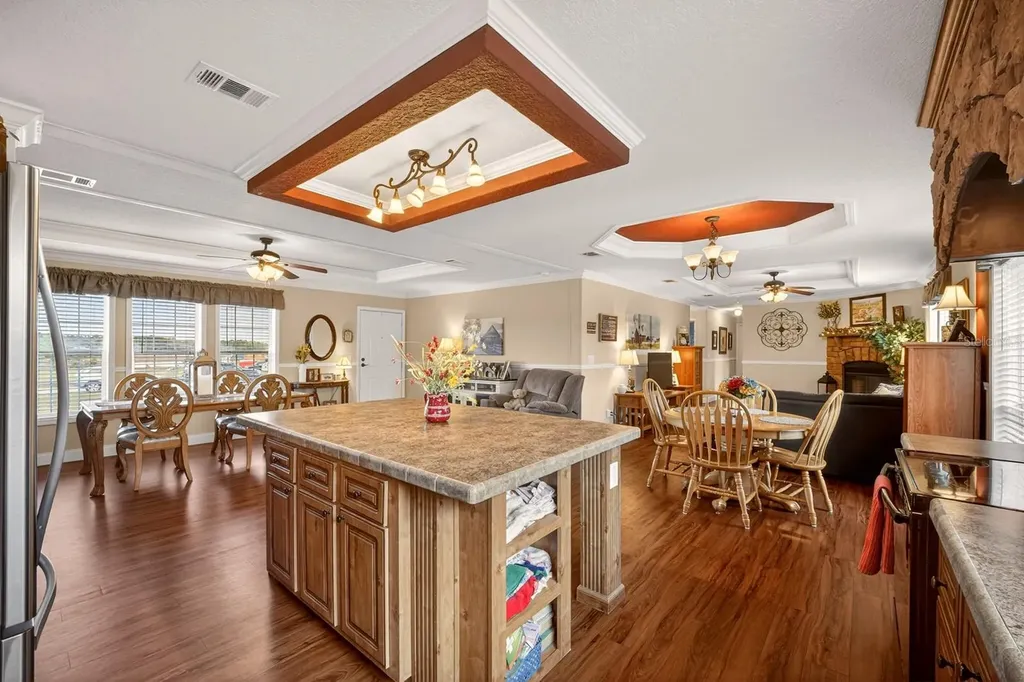 8009 Sergeant Pepper Drive Howey In The Hills FL 34737