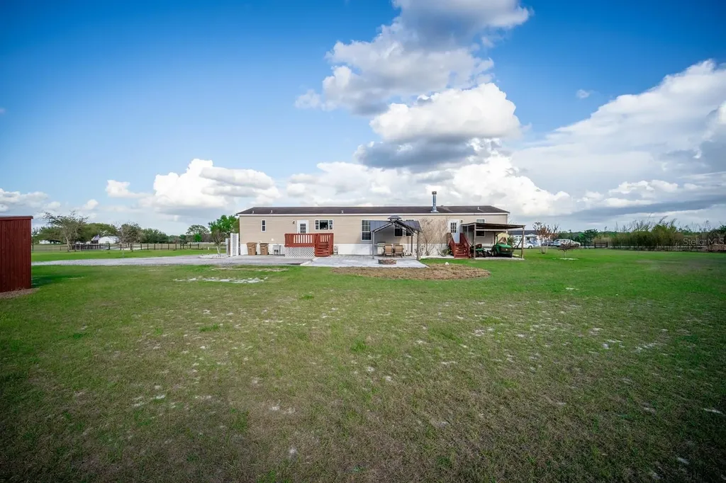 8009 Sergeant Pepper Drive Howey In The Hills FL 34737