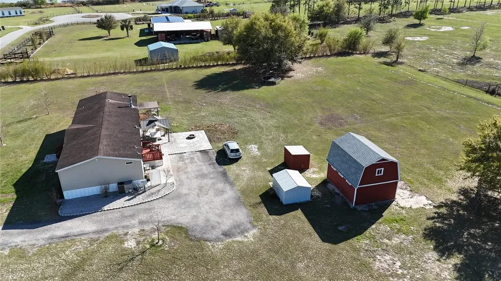 8009 Sergeant Pepper Drive Howey In The Hills FL 34737