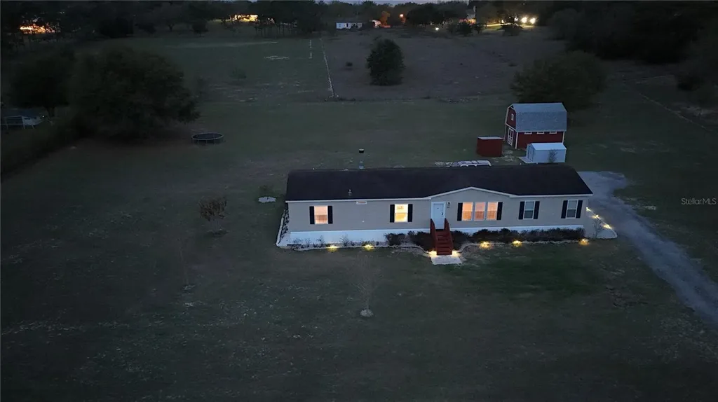 8009 Sergeant Pepper Drive Howey In The Hills FL 34737