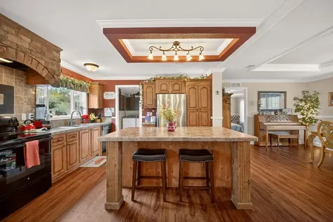 8009 Sergeant Pepper Drive Howey In The Hills FL 34737