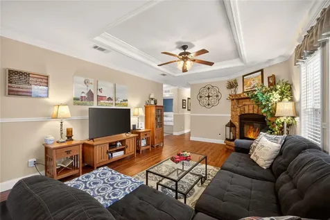 8009 Sergeant Pepper Drive Howey In The Hills FL 34737