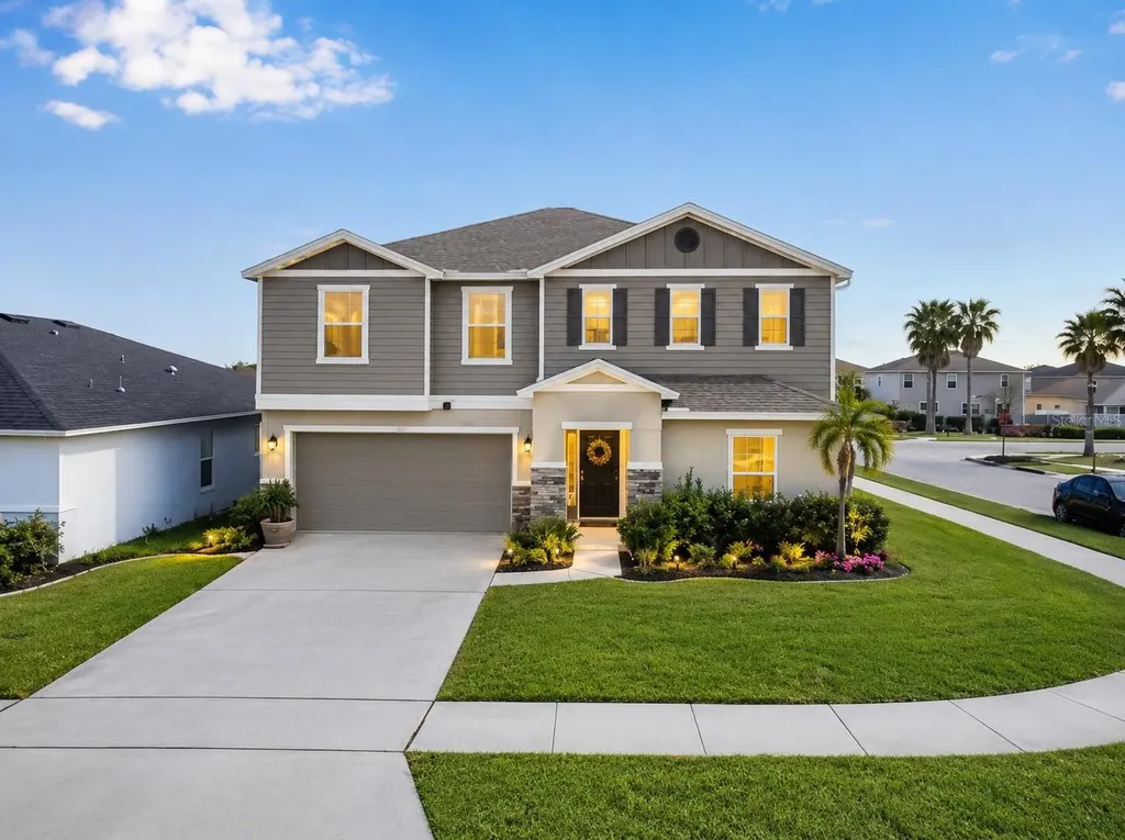605 SW Sarner Pass Way W Winter Haven FL 33881