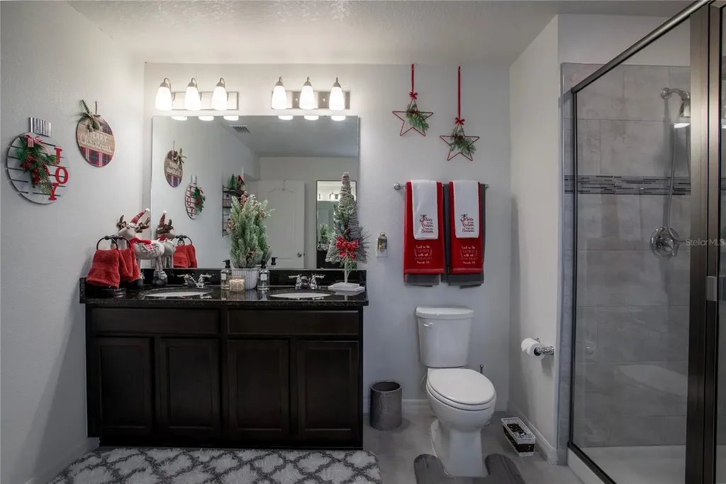 605 SW Sarner Pass Way E Winter Haven FL 33881