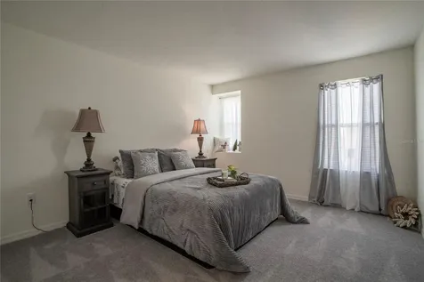 605 SW Sarner Pass Way E Winter Haven FL 33881