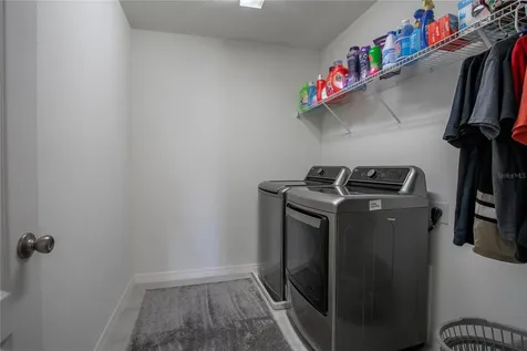 605 SW Sarner Pass Way E Winter Haven FL 33881