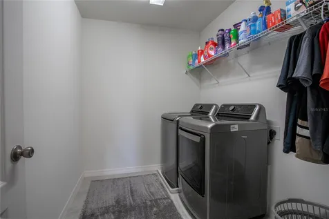 605 SW Sarner Pass Way E Winter Haven FL 33881