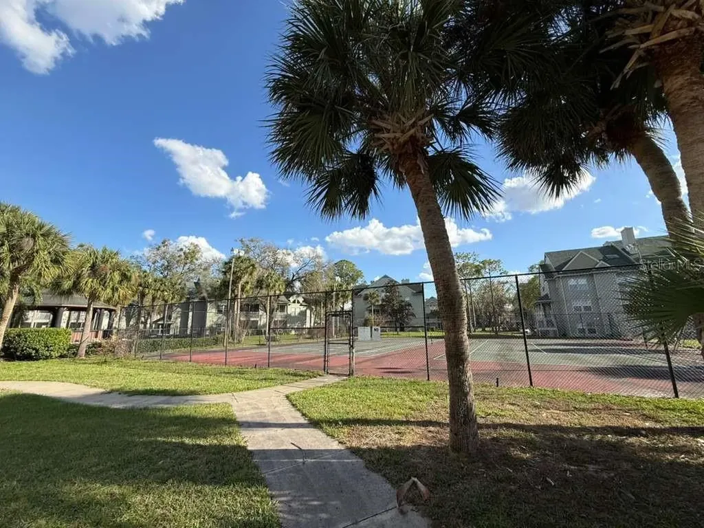 6094 Westgate Drive Orlando FL 32835