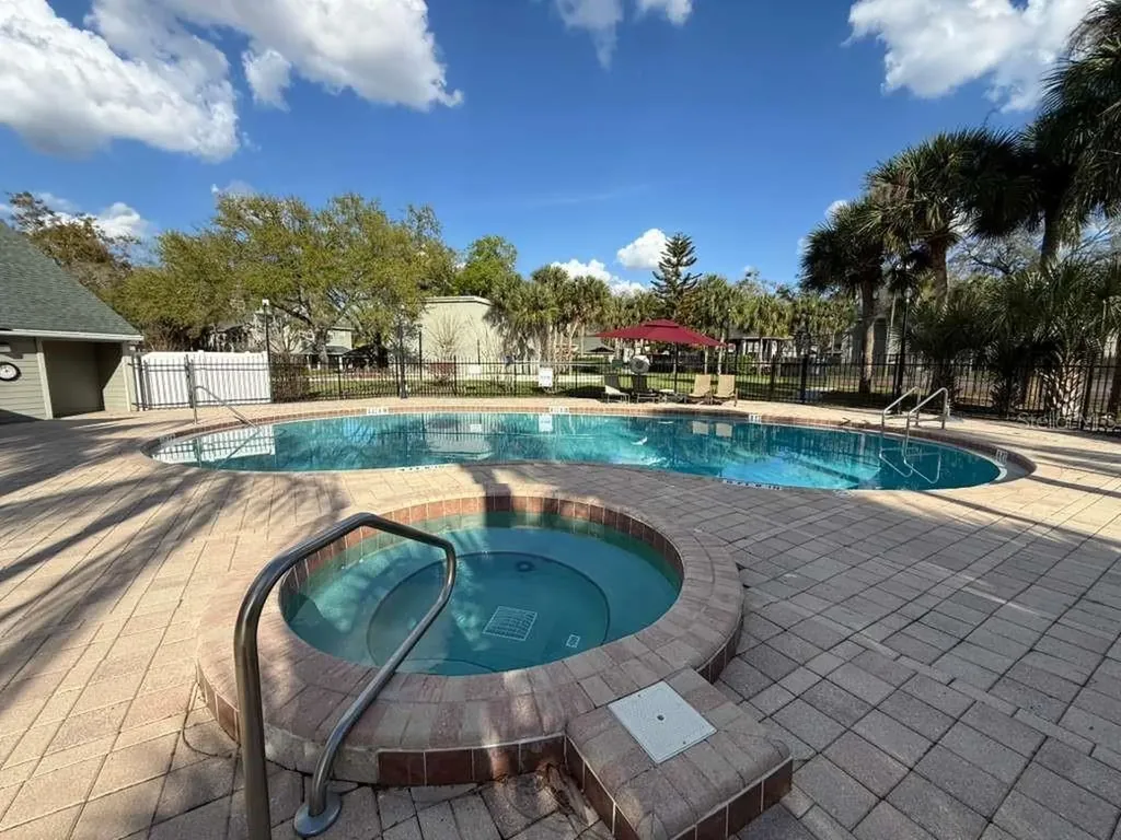 6094 Westgate Drive Orlando FL 32835