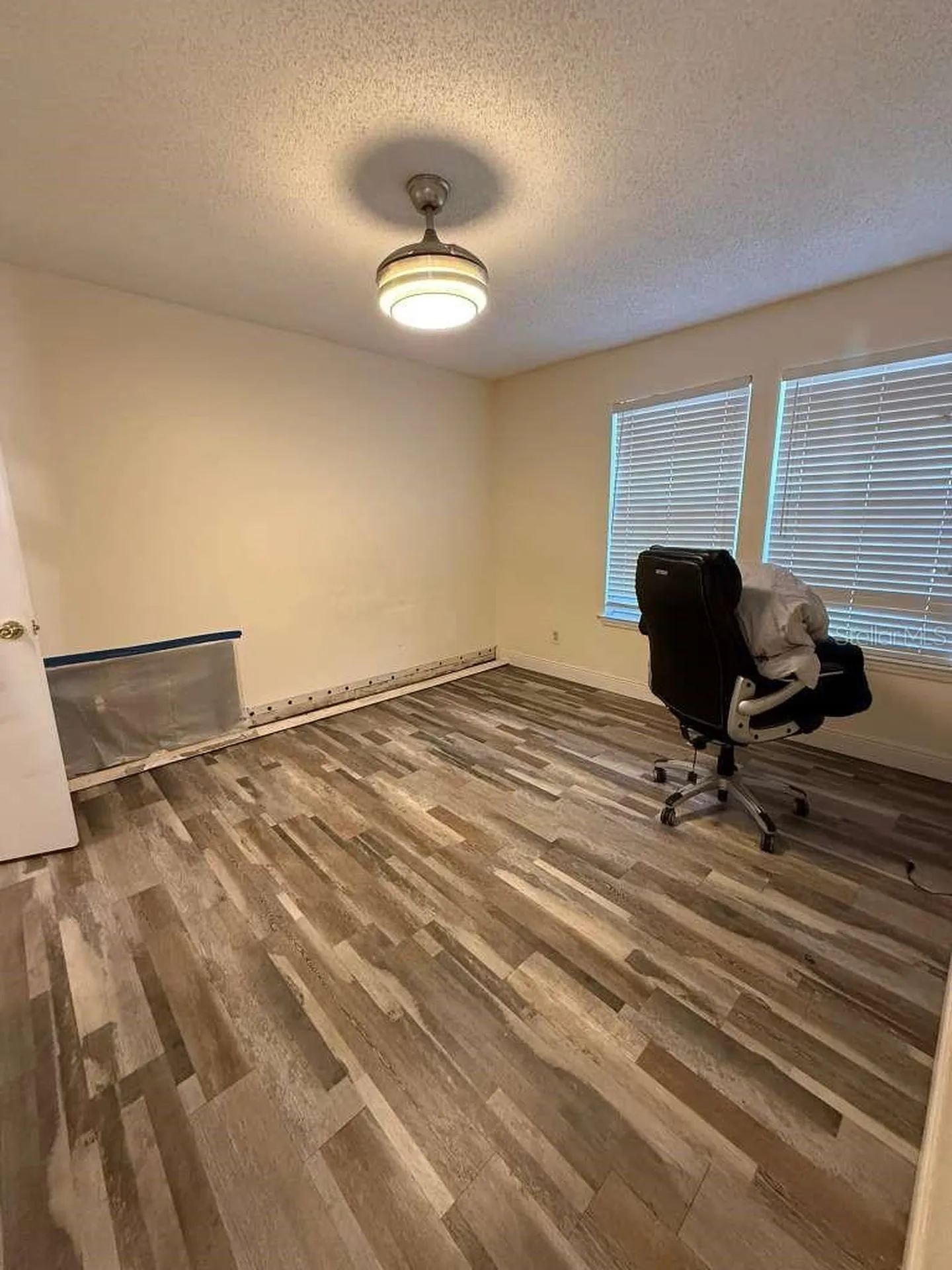 6094 Westgate Drive Orlando FL 32835