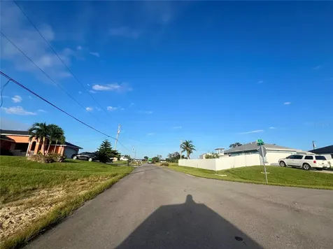 614 NE 12th Street Cape Coral FL 33909