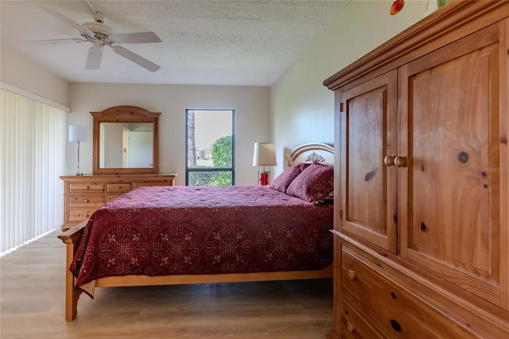 2989 Taywood Meadow Sarasota FL 34235