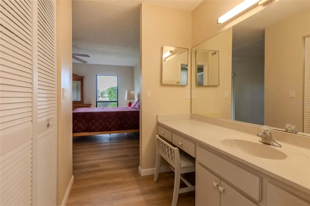 2989 Taywood Meadow Sarasota FL 34235