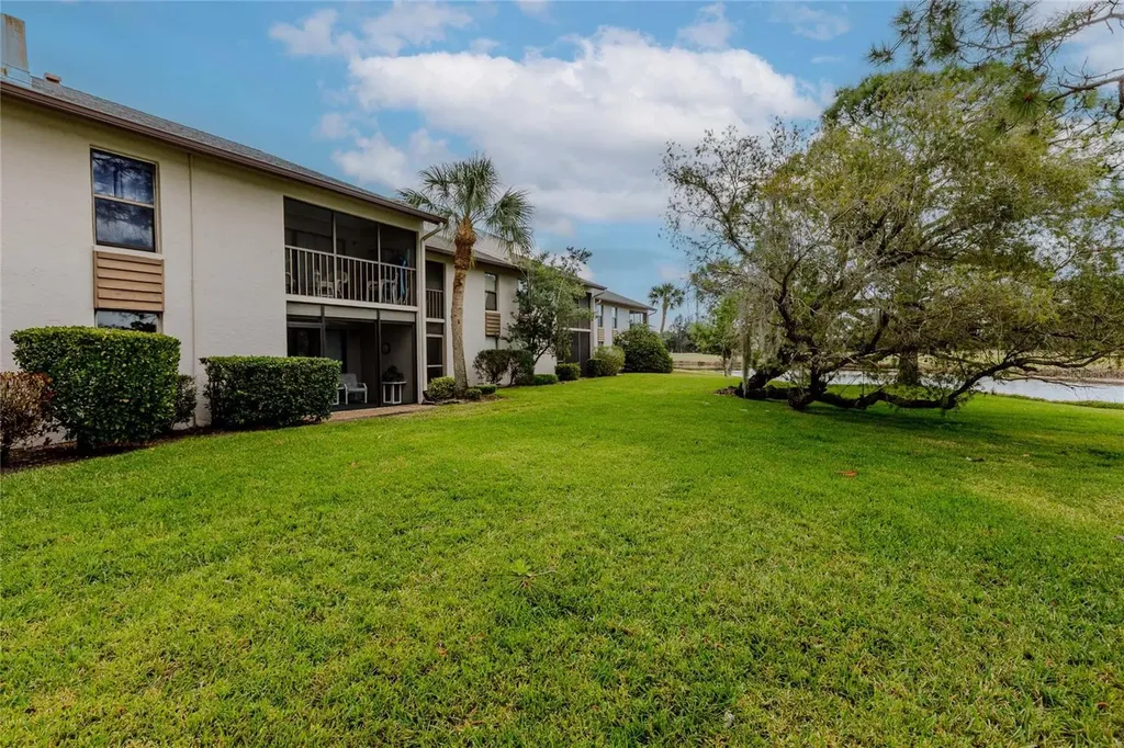 2989 Taywood Meadow Sarasota FL 34235