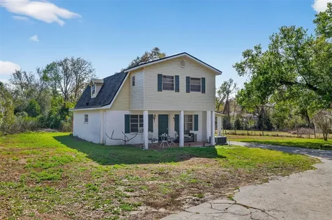 902 Two Houses Lane Seffner FL 33584