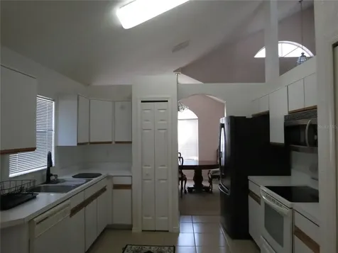 151 Pinewood Drive Davenport FL 33896