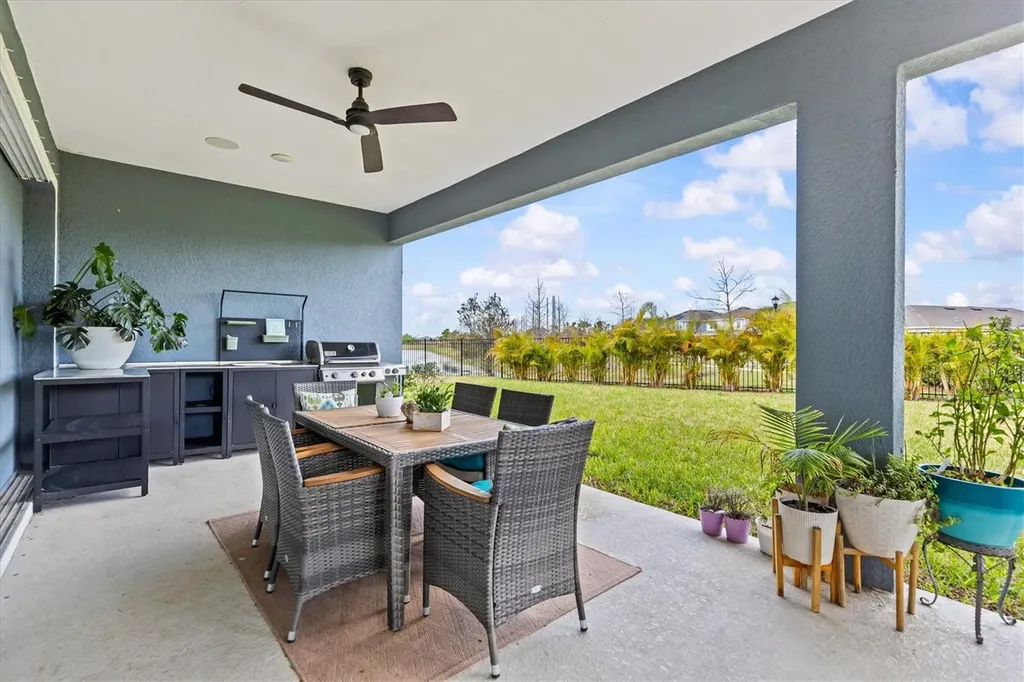 5448 Wayfarer Avenue Apollo Beach FL 33572
