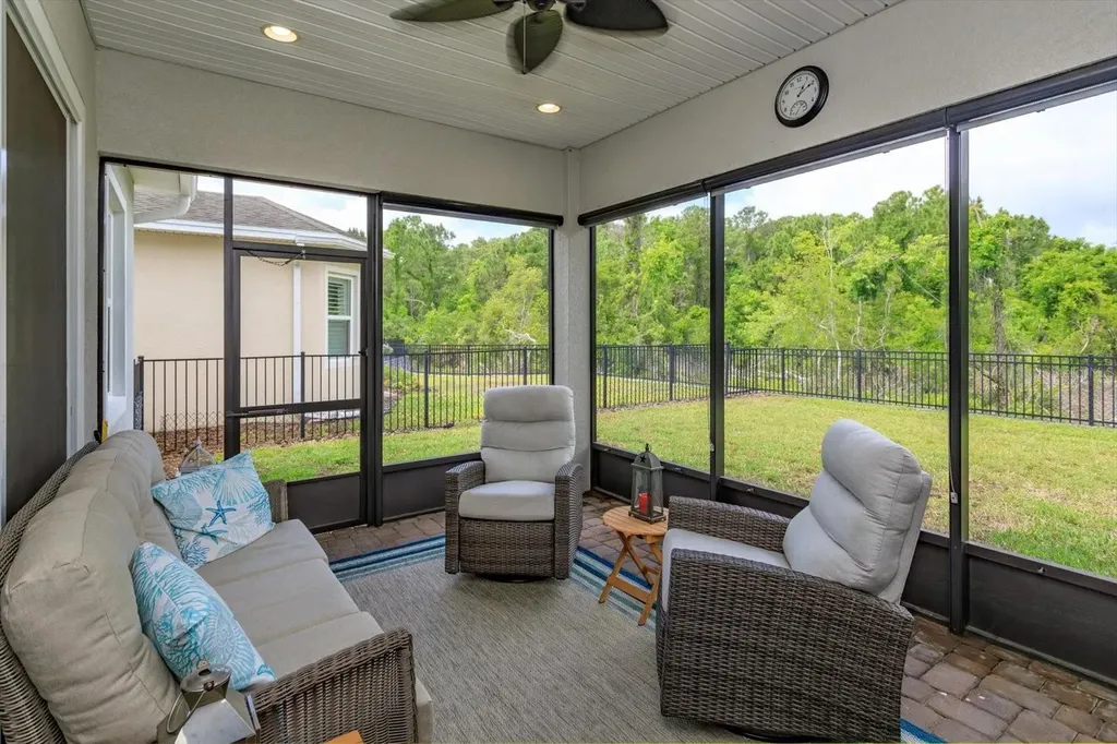1634 Victoria Gardens Drive Deland FL 32724