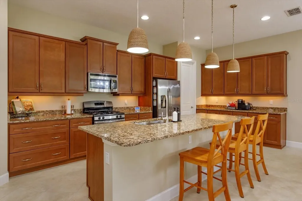1634 Victoria Gardens Drive Deland FL 32724