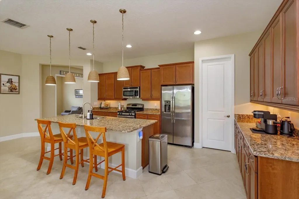 1634 Victoria Gardens Drive Deland FL 32724