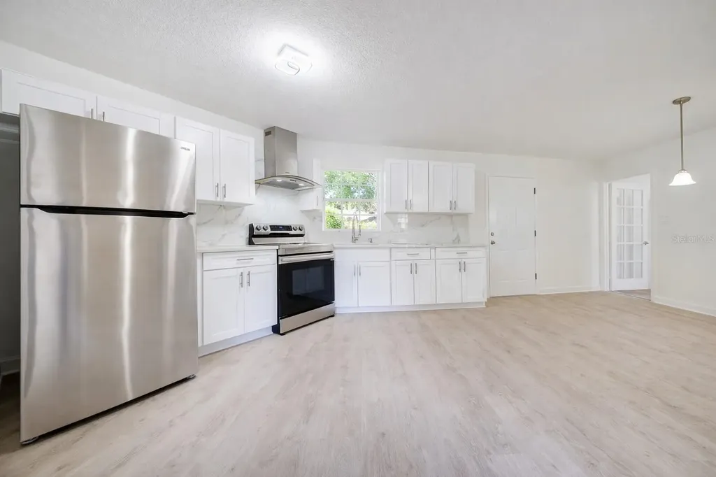 720 Swiss Drive Lakeland FL 33810