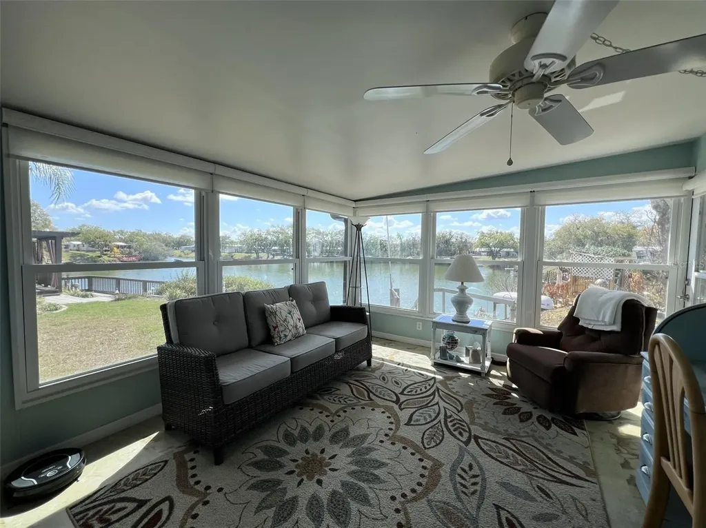 2055 S Floral Avenue Bartow FL 33830