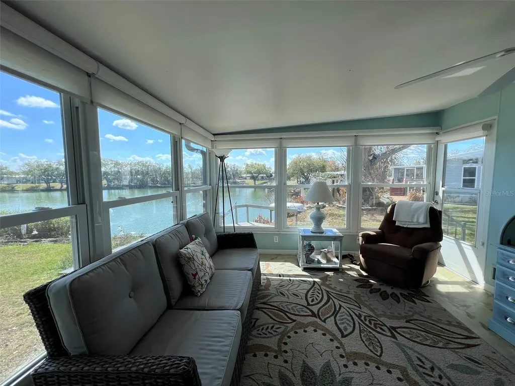 2055 S Floral Avenue Bartow FL 33830