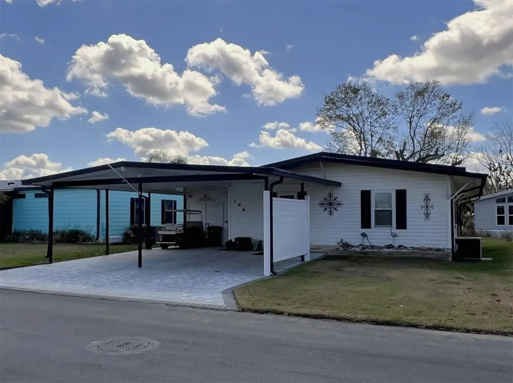 2055 S Floral Avenue Bartow FL 33830