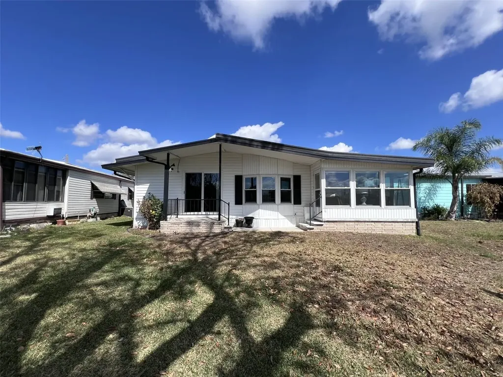2055 S Floral Avenue Bartow FL 33830