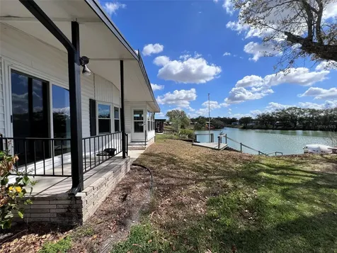 2055 S Floral Avenue Bartow FL 33830