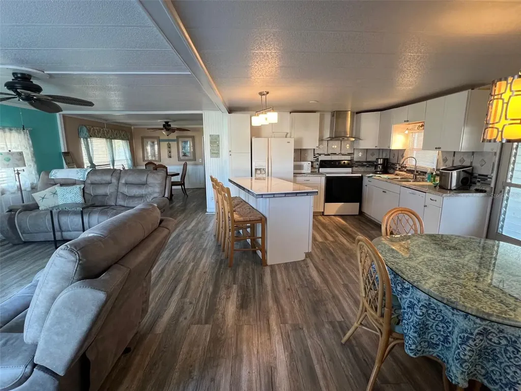 29250 Us Highway 19 N Clearwater FL 33761